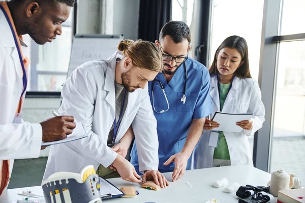 Quelle est la qualité des équipements médicaux à l'Assomption ?