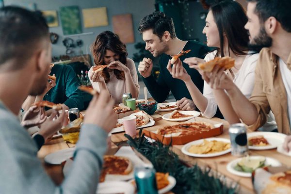 Plats et repas à base de produits frais: ce qui met en avant le restaurant à Biarritz.