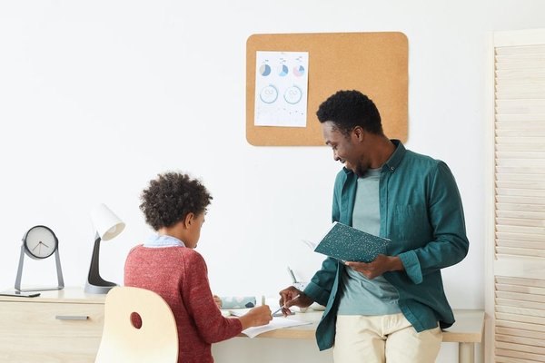 Comment choisir des cours de soutien scolaire efficacement selon les besoins de vos enfants ?